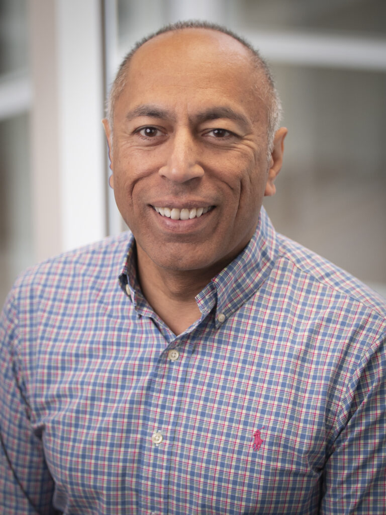 Ameet Phadnis Headshot